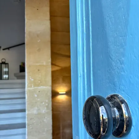 4 Borgo Vilhena - In *