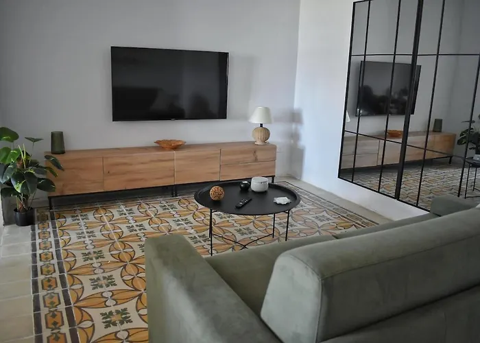 Дом отдыха 4 Borgo Vilhena - In *