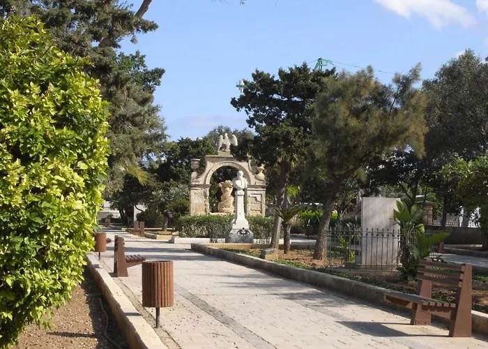 4 Borgo Vilhena - In フロリアーナ